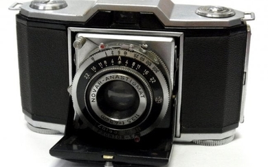 Zeiss Ikonta 35-45mm f3.5 Folding Camera 1st Version