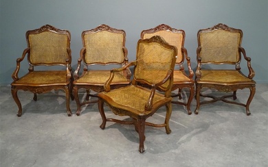 (-), set van 5 noten Louis XV-stijl fauteuils...