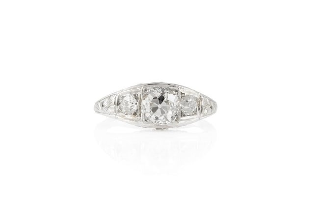 0.87 Carat Antique Art Deco Engagement Ring