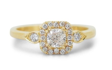 1.03 Total carat Weight Diamonds - - Ring - 18 kt. Yellow gold - 1.03 tw. Diamond (Natural) - Diamond