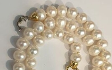 18 kt. Freshwater pearls, Yellow gold - Necklace - 0.04 ct Diamonds - Pearls, 8.5-9 mm