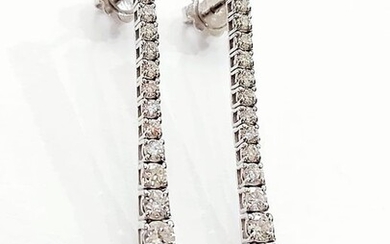 18 kt. White gold - Earrings - 1.95 ct Diamond - Diamond