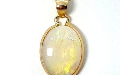 18 kt. Yellow gold - Necklace with pendant - 7.00 ct Opal