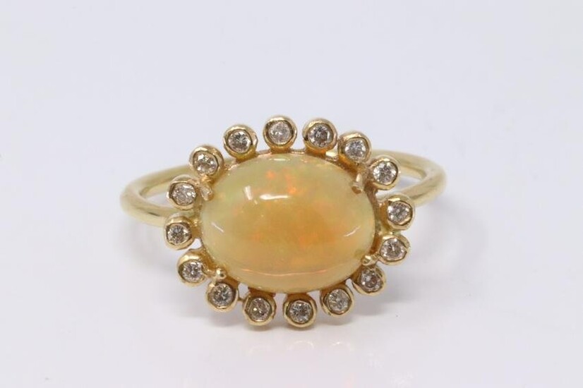 18Kt Yellow Gold Opal | Diamond Ring.