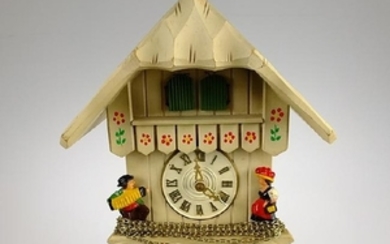 Black Forest Clock CUCKOO CLOCK VINTAGE GERMAN MUSICAL
