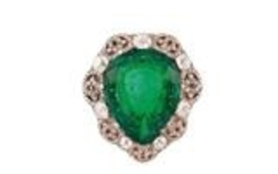 A diamond and emerald pendant from the house of Savoy