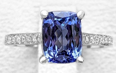 3.28 Carat Violetish Blue Tanzanite And 0.20 Ct Diamonds - 14 kt. White gold - Ring - NO RESERVE