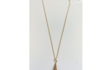 9ct gold pendant on a 16" 9ct gold belcher chain weighing 3....