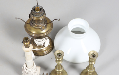 A CARVED ALABASTER COLUMN TABLE LAMP, A PAIR OF BRASS CANDLESTICKS, AND ANOTHER LAMP.