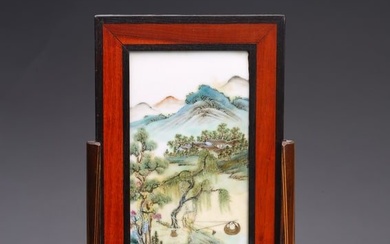 A CHINESE FAMILLE ROSE LANDSCAPE PLAQUE TABLE SCREEN