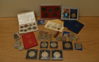 A collection of modern Coins, mainly GB 10 Crowns, 3 Five Pounds, 3 Two Pounds, First Decimal Coin
