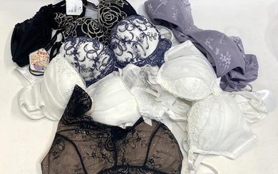 A group of bras size 75-85C