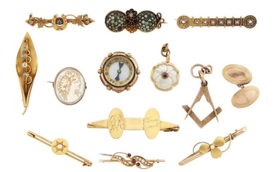 A group of jewellery and other items,...