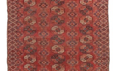 An antique Ersari main carpet, Turkmenia. C. 1900. 159×260 cm.