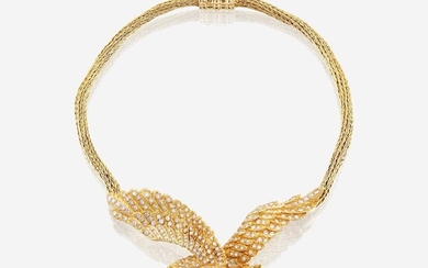 An eighteen karat gold and diamond necklace, Mapamenos Natepas