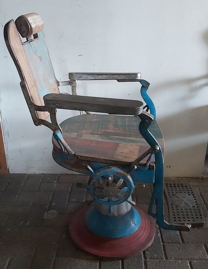 Barber chair (1)