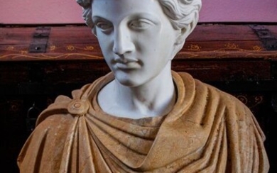 Bust of a Roman Emperor - 73 cm. - Marble - 21st century