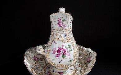 Caraffa e bacile in porcellana, Germania XVIII secolo