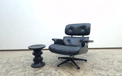 Charles & Ray Eames - Herman Miller, Vitra - Armchair, Stool (1) - Eames Lounge Chair