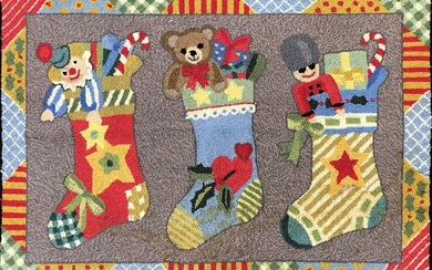 Festive Claire Murray Hooked Rug