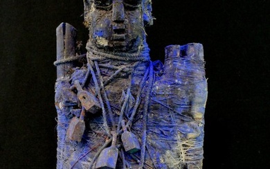 Figure - Fon Ritual Statue with Padlocks - 39 cm - Benin