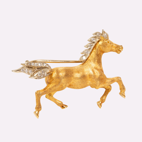 Gold Pin Set with Diamonds - 'Horse in Motion'