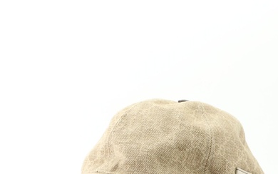 Gucci Baseball Cap in Cotton/Linen Blend GG Canvas with Leather Trim