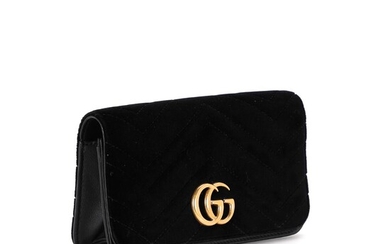 NOT SOLD. Gucci: "GG Marmont Mini Bag" A bag of black quilted velvet with black leather trimmings and gold tone hardware. – Bruun Rasmussen Auctioneers of Fine Art