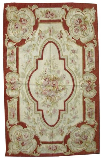 Handmade vintage French Aubusson rug 3.9' x 6' (118cm x
