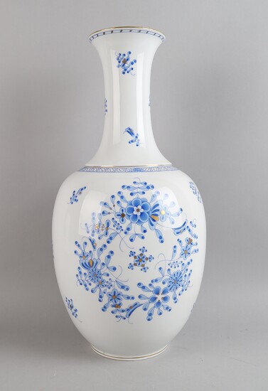 Herend Vase