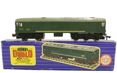 Hornby Dublo. Diesel 3-rail BR green locomotive D5713 No. 32...