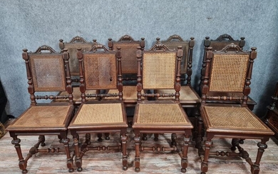 Important series of 8 Renaissance walnut chairs - Walnut - 19th century