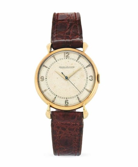 JAEGER LECOULTRE - Yellow gold wrist watch.