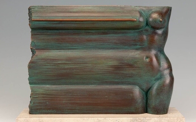 JOSEP MARIA SUBIRACHS SITJAR (Barcelone, 1927-2014)."Vénus", 1967.Sculpture en résine plaquée bronze, exemple 355/999.Base en marbre.Signée...