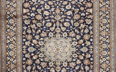 Keshan - Carpet - 374 cm - 275 cm