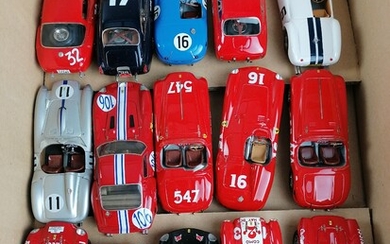 LOT de 15 véhicules échelle 1/43 métal : 1x BBR Styling Models n°8 Ferrari 340...