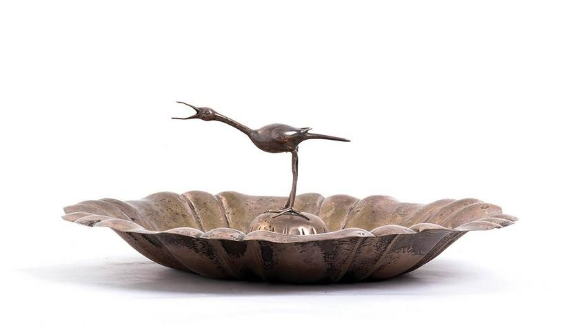 LUIGI GENAZZI - Silver centerpiece with a bird-shaped