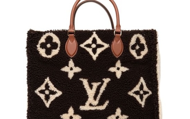 Louis Vuitton - BRAND NEW & SOLD OUT - Cabas ONTHEGO GM série limitée Teddy Monogram en sherling Handbag