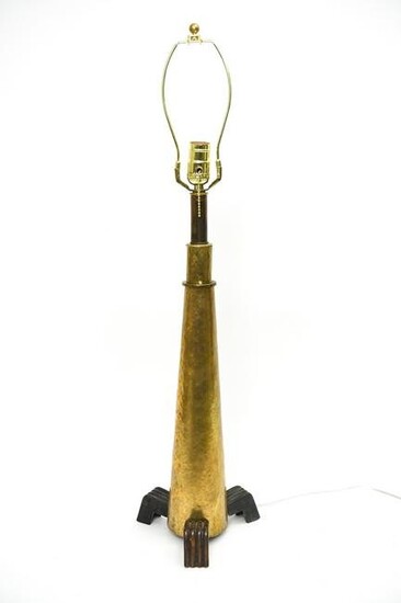 MID-CENTURY HAMMERED BRASS TABLE LAMP