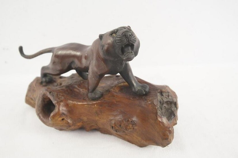 Meiji Period Japanese bronze Tiger