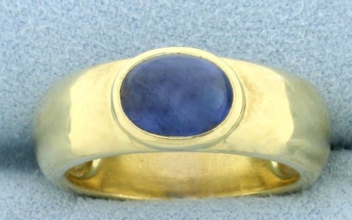 Mens Solitaire Sapphire Ring in 18k Yellow Gold