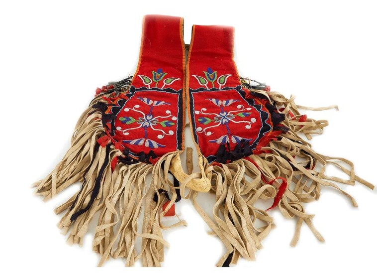 *Native American horse regalia, crupper and saddle bags (2pcs)