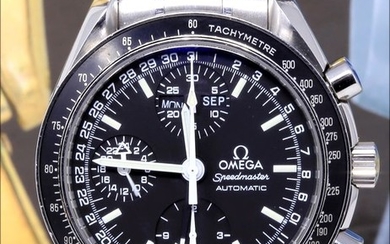 Omega - Speedmaster Triple Date Chronograph Black Ref.1750084- Men - 1990-1999
