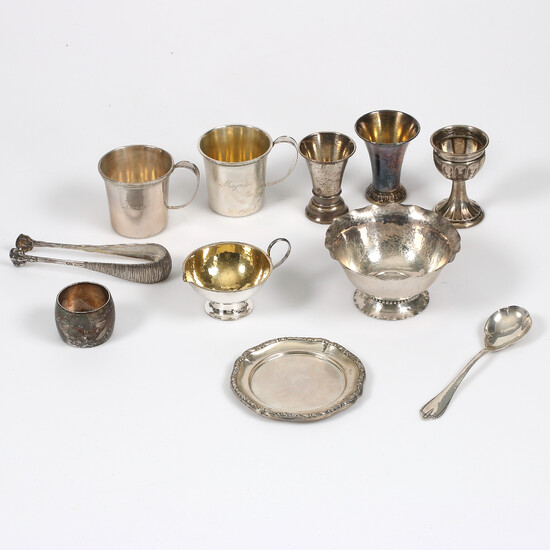 PARTY SILVER, i. a. sugar bowl and tongs, 20th century.