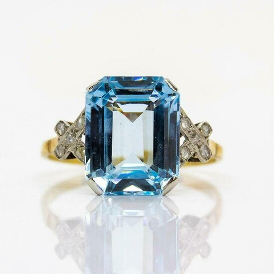 Platinum Blue Topaz & Diamonds Ring