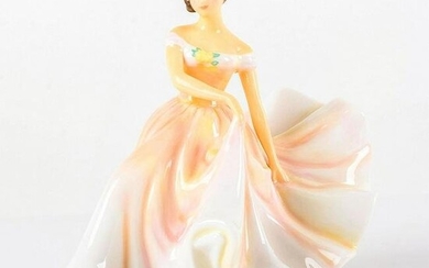 Polka HN5652 - Royal Doulton Figurine