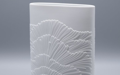 Rosenthal Rosamunde Nairac - Vase (1) - Anemone - Bisque porcelain, Porcelain