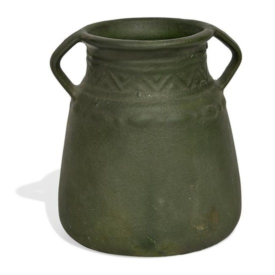 Roseville Pottery Co. Rozane Ware Egypto vase