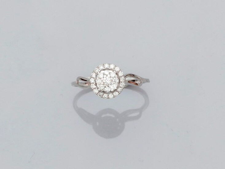 Round ring in white gold, 750 MM, covered with diamonds, size: 52, weight: 1.55gr. rough.