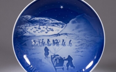 Royal Copenhagen Porcelain 1972 Christmas Plate